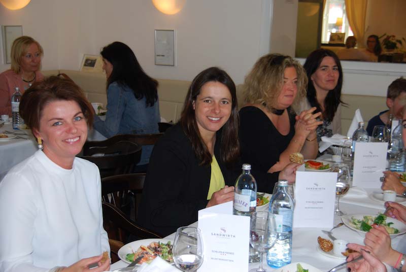 Bettina_Assinger_Kleider_machen_Frauen_0030